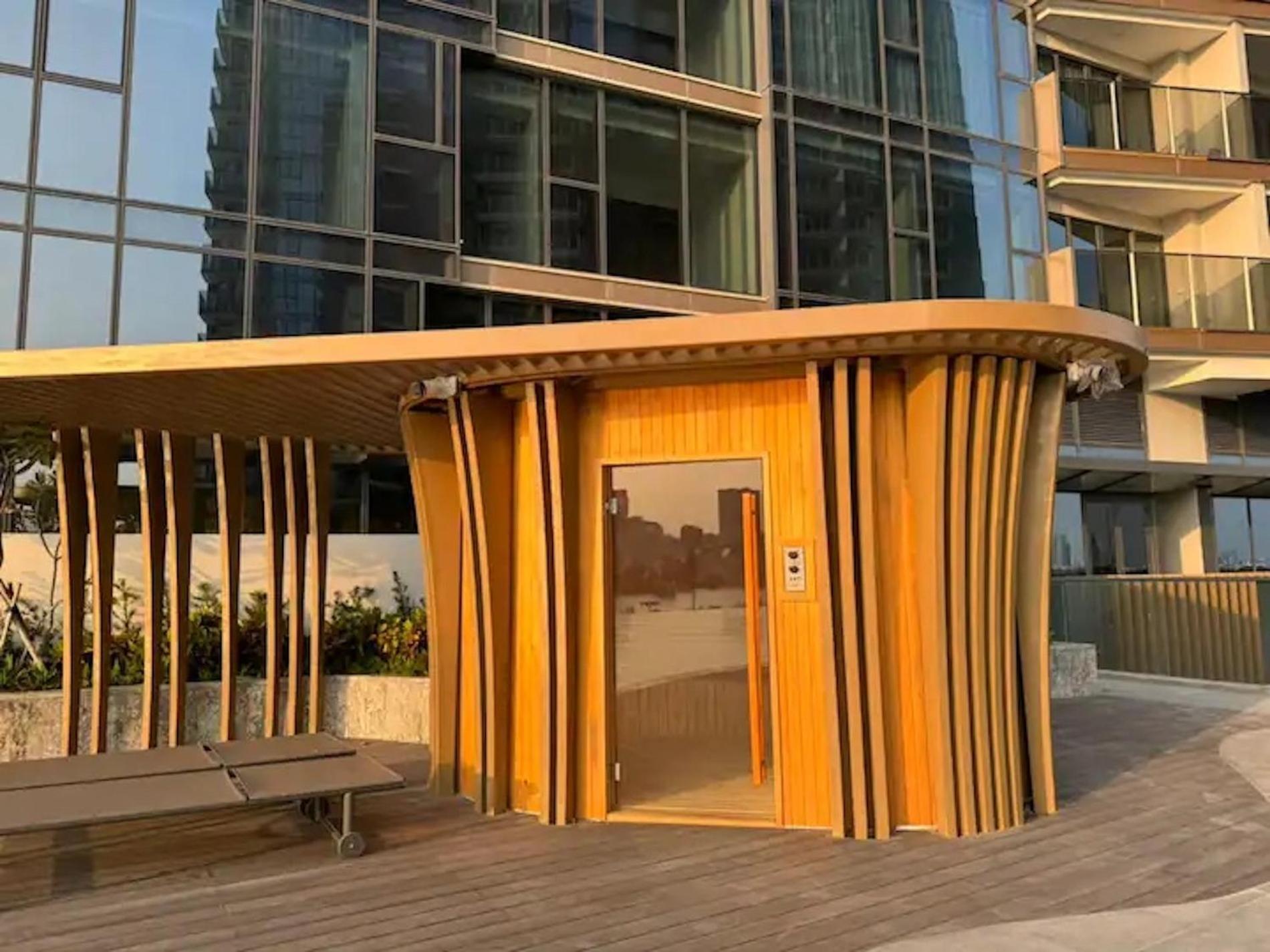 The Metropole -Complex "Opera, Crest, Galleria " -Free Pool-Gym-Sauna Room-Yoga Room ホーチミン市 エクステリア 写真