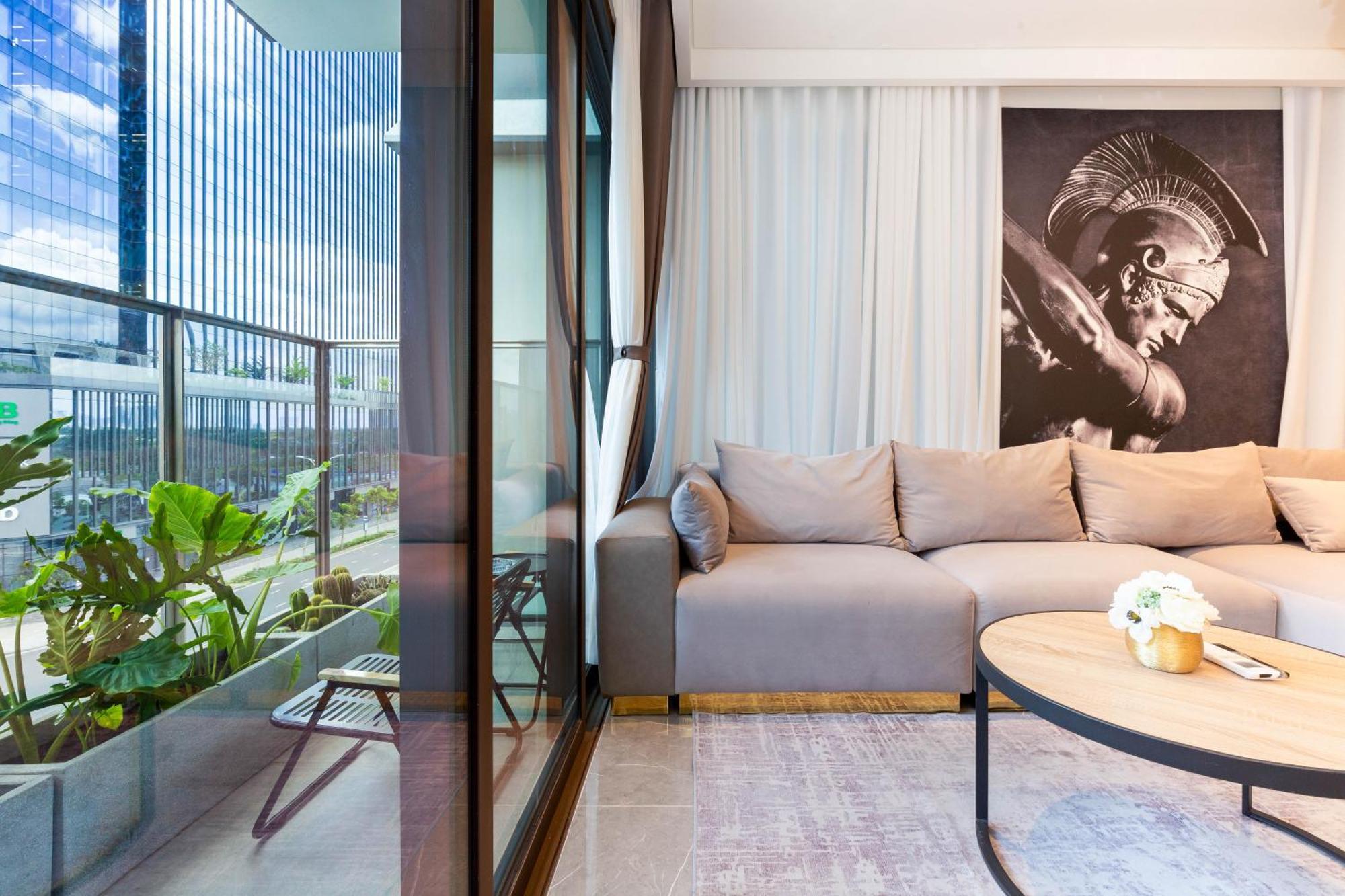 The Metropole -Complex "Opera, Crest, Galleria " -Free Pool-Gym-Sauna Room-Yoga Room ホーチミン市 エクステリア 写真