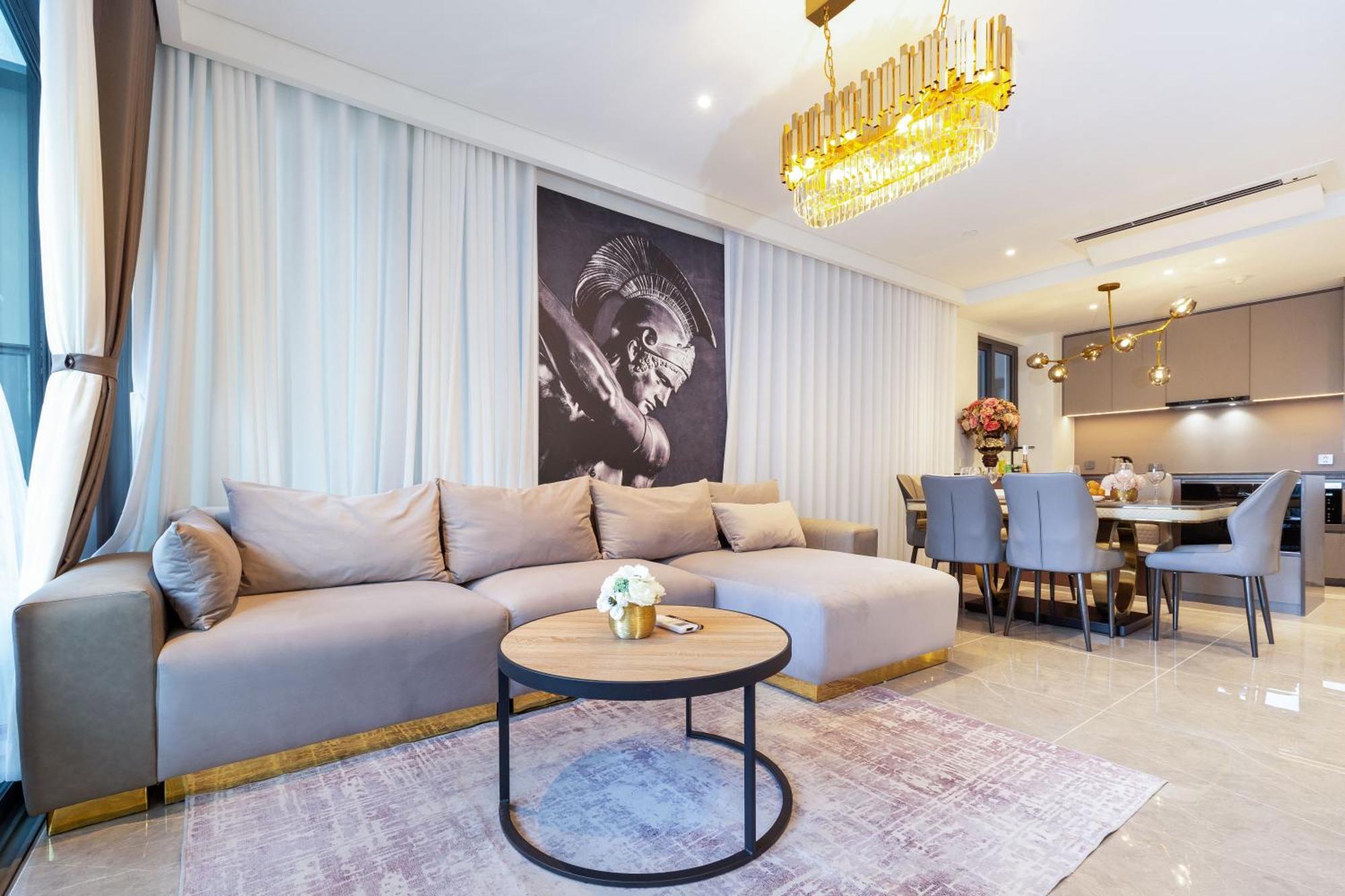 The Metropole -Complex "Opera, Crest, Galleria " -Free Pool-Gym-Sauna Room-Yoga Room ホーチミン市 エクステリア 写真